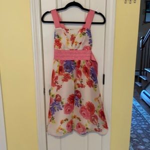 Junior floral dress, flowy! Excellent condition!